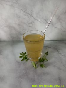 Cold-Brew-Matcha-Waldmeister