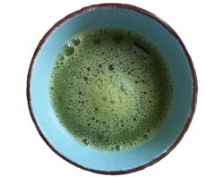 Matchaschale-mit-Matcha-ohne-Hintergrund-klein